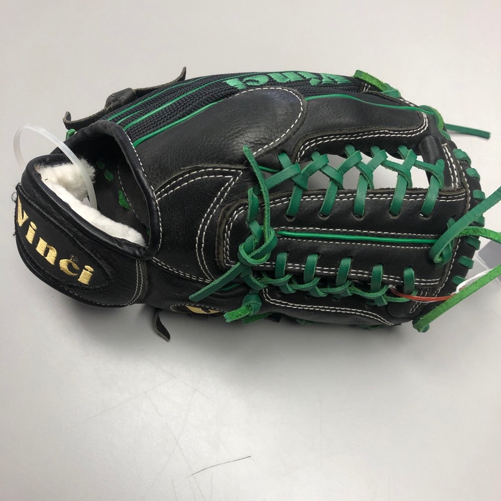 Vinci baseball glove